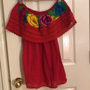 super cute off the shoulder mexican shirt !!